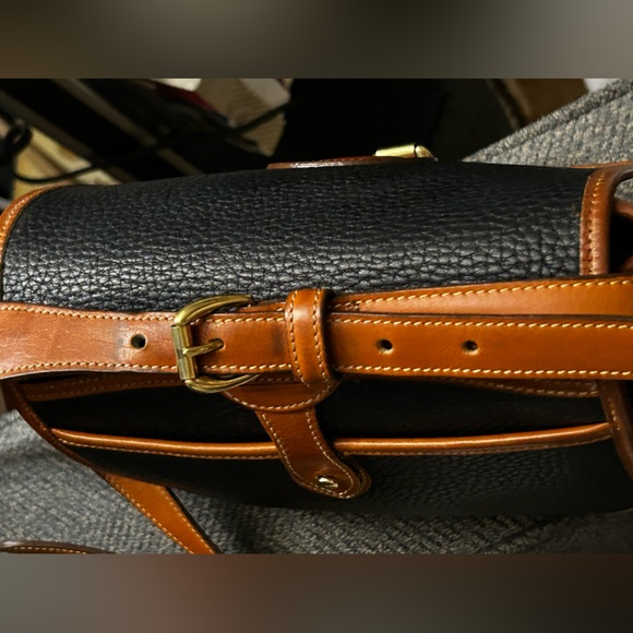 SOLD $65 Dooney & Bourke Vintage Crossbody/Shoulder Bag. All Weather Leather. - Picture 13 of 15